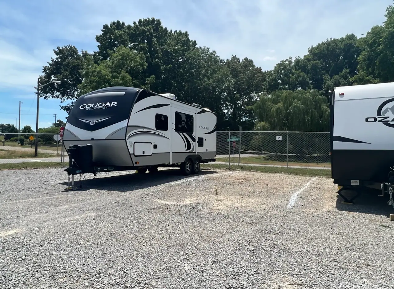 Trusted Choice Storage, RV storage in Clarksville