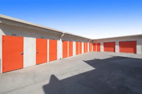 Public Storage photo 2
