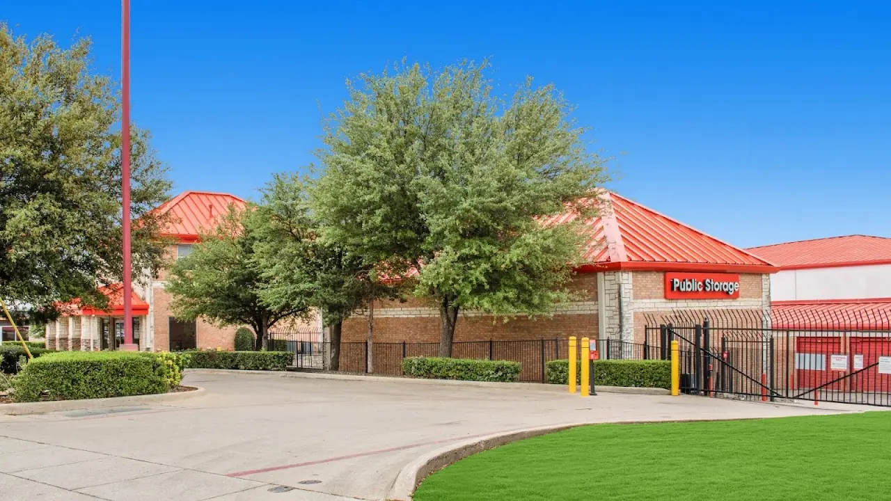 Public Storage, RV storage in Fort Worth