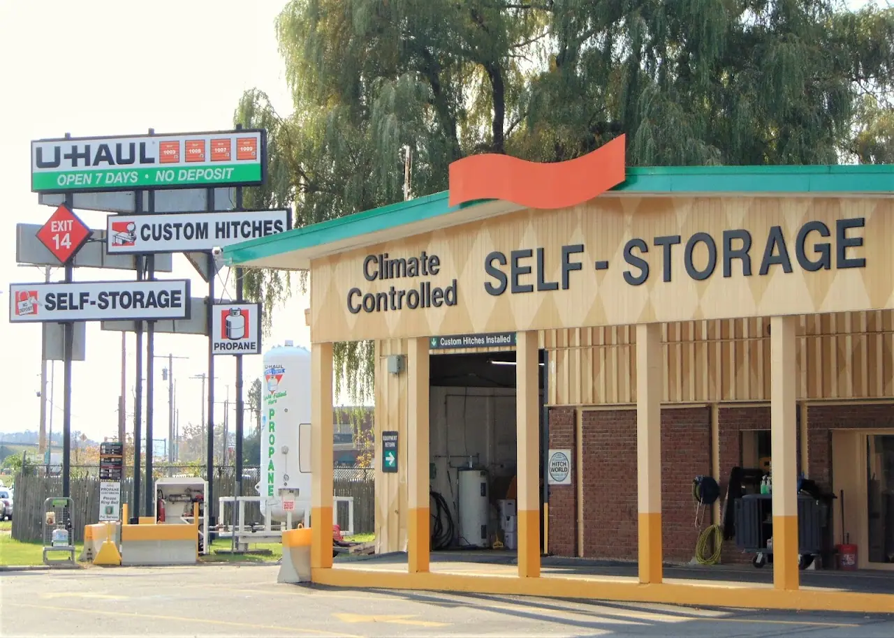 Self-Storage at U-Haul, RV storage in Concord
