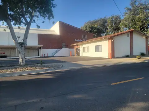 Public Storage photo 2
