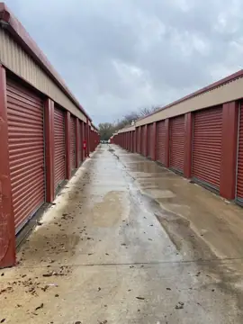 CornerStor Self Storage in Red Oak, TX
