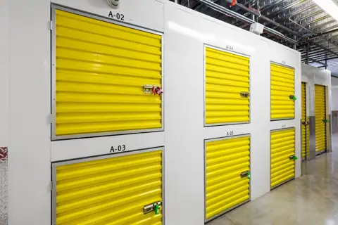 Mini Mall Storage photo 3