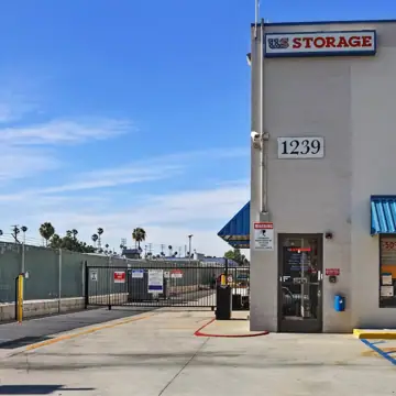 US Storage Centers in Harbor City, CA