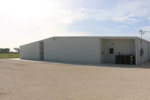 Ideal Self Storage Lorena - Old Lorena Road photo 3