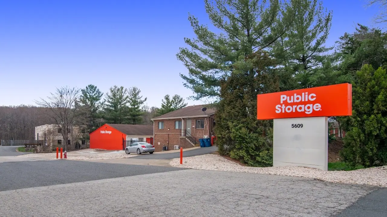 Public Storage, RV storage in Fairfax