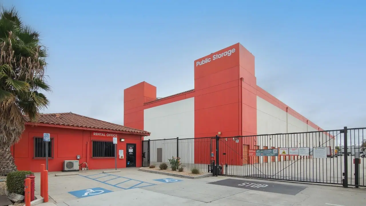 Public Storage, RV storage in Montebello