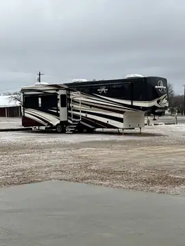 Woodson RV Park & Storage photo 3