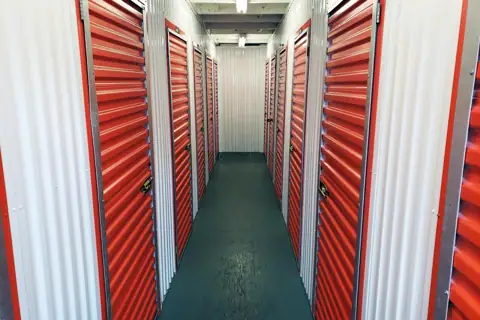 Public Storage photo 2