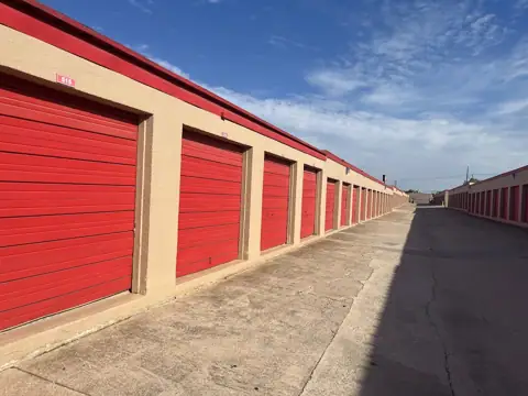 ClearHome Self Storage photo 2