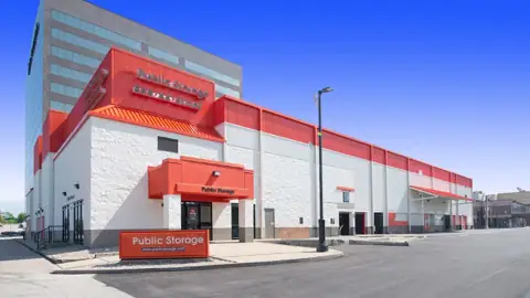 Public Storage in Indianapolis, IN
