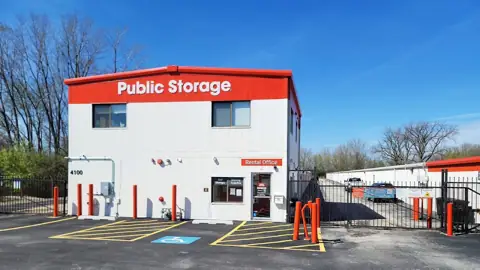 Public Storage in St. Charles, IL