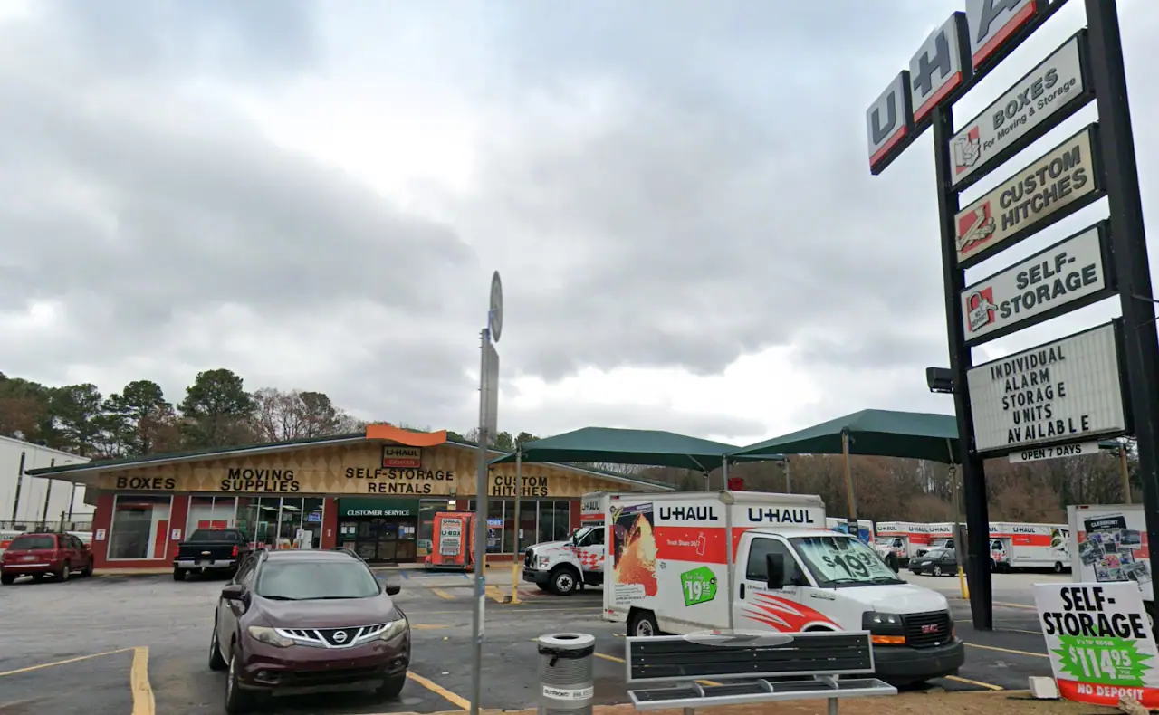 Self-Storage at U-Haul, RV storage in Decatur