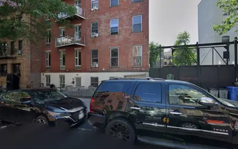 South 8th Monthly Parking photo 2