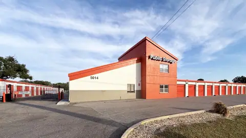 Public Storage in Tampa, FL