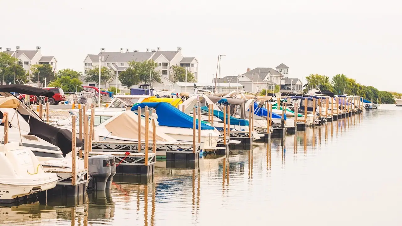 Safe Harbor Lakefront, RV storage in Port Clinton