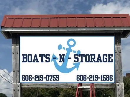 Boats-N-Storage, RV storage in Somerset