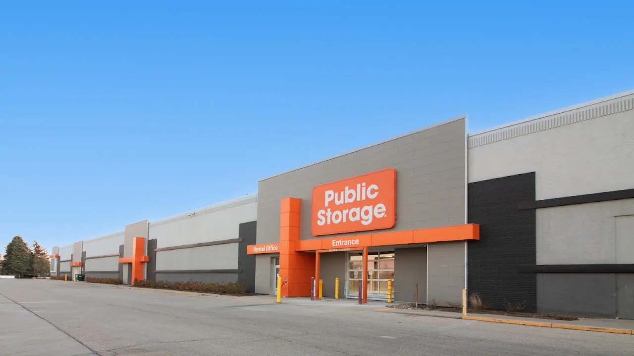 Public Storage, RV storage in Racine