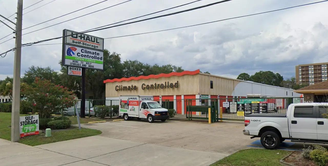 Self-Storage at U-Haul, RV storage in Jacksonville