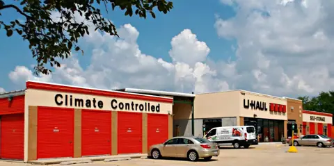 U-Haul Moving & Storage of Plainfield in Naperville, IL