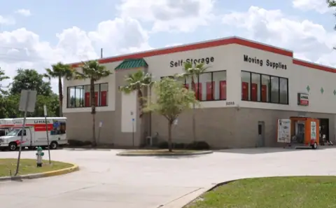 Self-Storage at U-Haul in Winter Park, FL