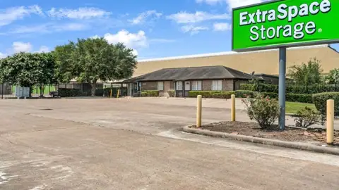 Extra Space Storage in Houston, TX