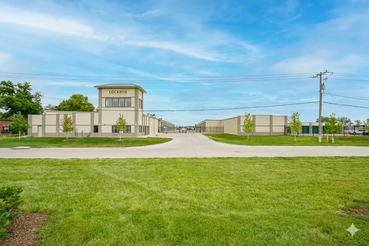 LockBox Storage Council Bluffs, RV storage in Council Bluffs