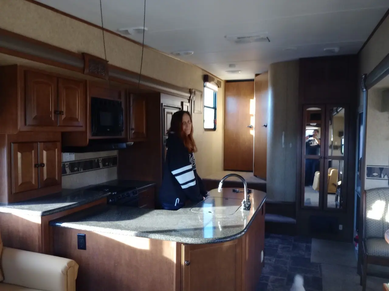 Oak Lake RV Sales of Moose Lake, MN, RV storage in Moose Lake