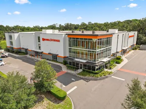 Mini Mall Storage in DeLand, FL