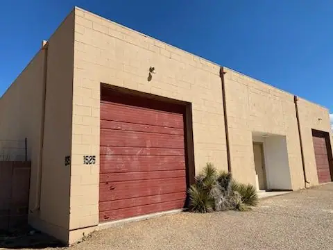 Los Hermanos Storage, LLC photo 3