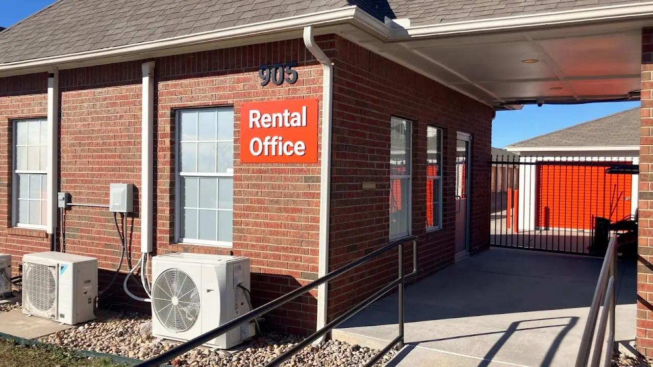 Public Storage, RV storage in Moore