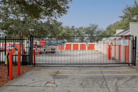 Public Storage photo 3