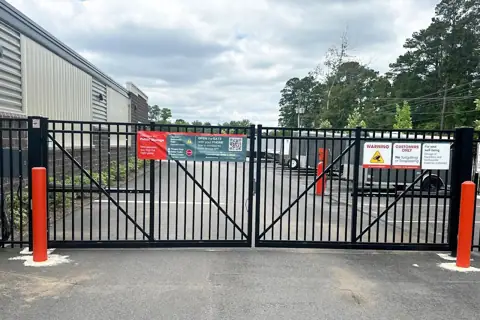 Public Storage photo 3