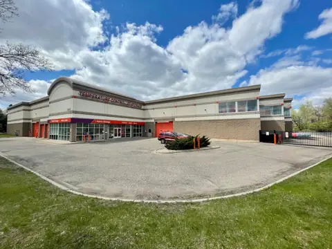 Public Storage photo 2