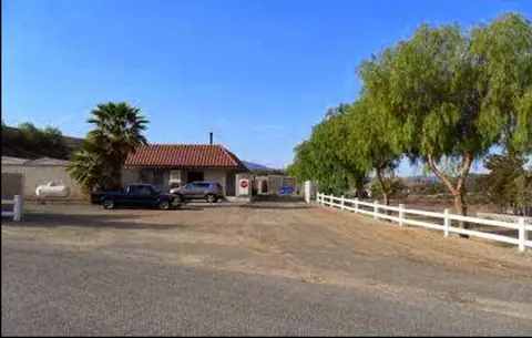 All Purpose Storage in Santa Clarita, CA