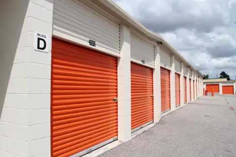 Public Storage photo 3