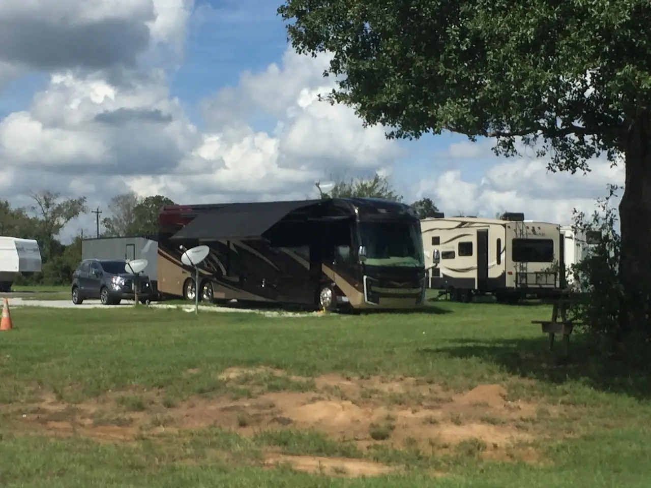 McKinney's RV Park, RV storage in Iola