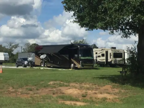 McKinney's RV Park photo 2