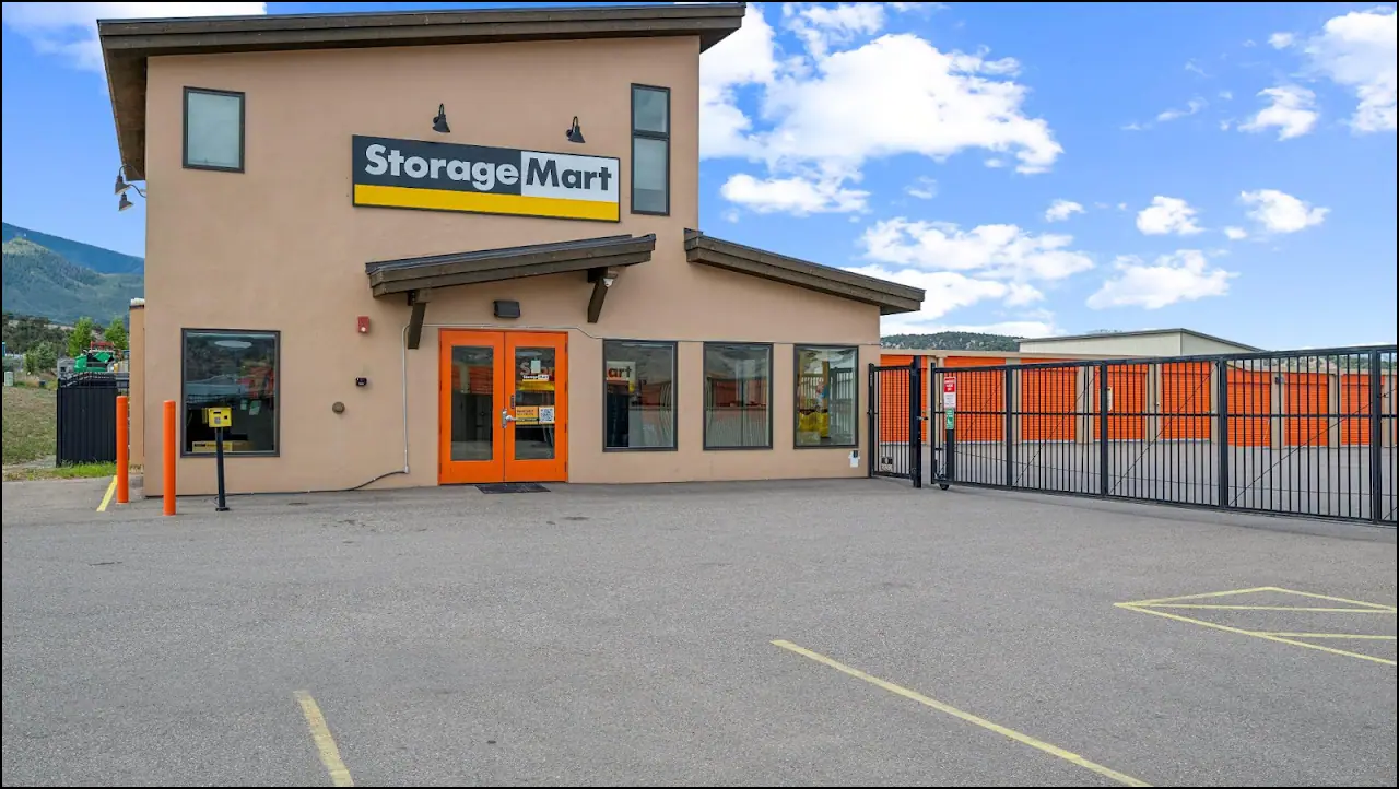 StorageMart, RV storage in Gypsum