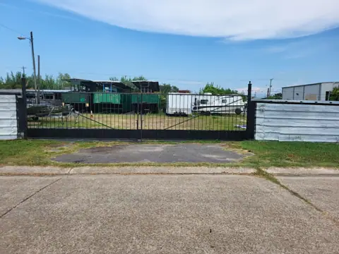 A Unique Storage photo 2