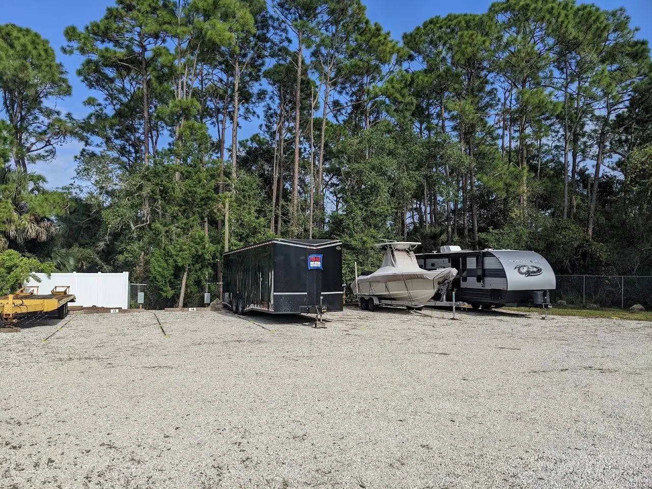 445 South Street Storage Yard LLC, RV storage in New Smyrna Beach