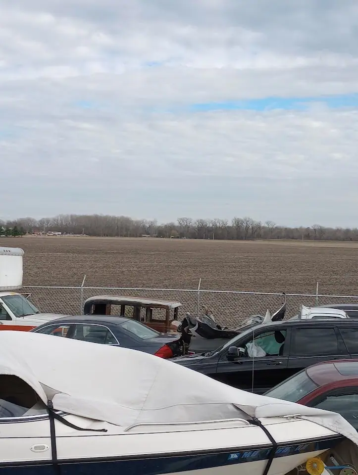 St.Charles Boat & Rv Storage, RV storage in St Charles