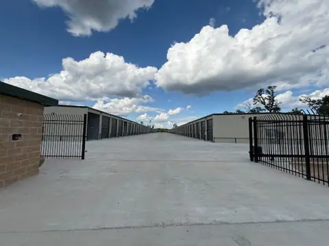 Bulldog Self Storage photo 2