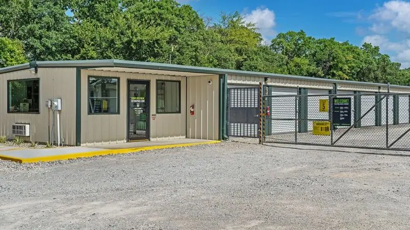 Extra Space Storage, RV storage in Weatherford