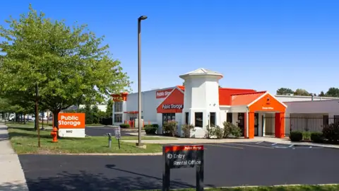Public Storage in Commack, NY