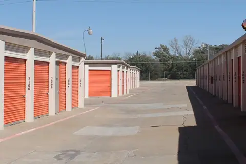 Public Storage photo 3