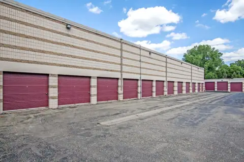 Mini Mall Storage in Eden Prairie, MN