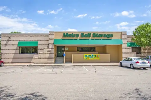Mini Mall Storage photo 3