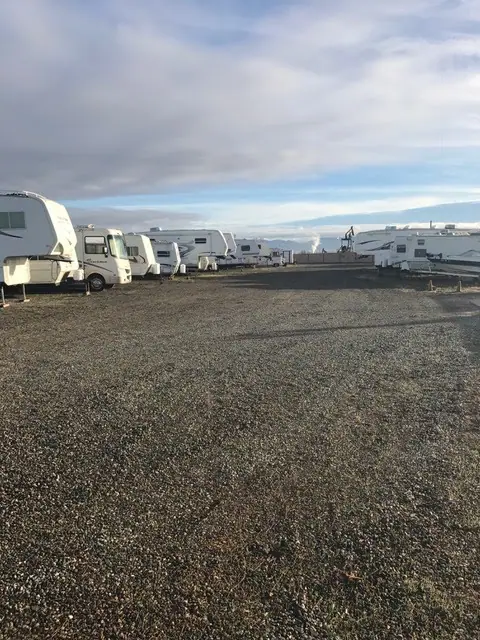 Fruitvale RV Storage, RV storage in Bakersfield