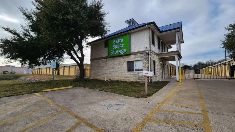Extra Space Storage, RV storage in Austin